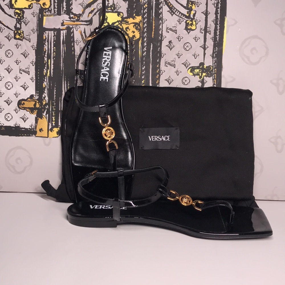 New Authentic Versace Women's Black Sandals - Picture 8 of 13
